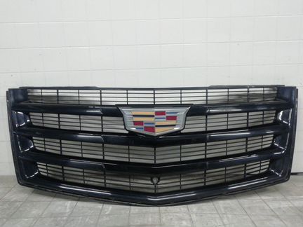 Решетка радиатора передняя Cadillac Escalade 4