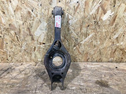 Рычаг поперечный задний правый Hyundai Ix 35 G4KD