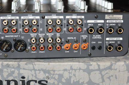 Предусилитель-микшер Technics SH MZ1200B абс.новый