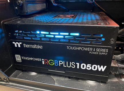Thermaltake Toughpower 1050W iRGB Plus Platinum