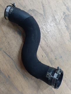 Патрубок интеркулера Audi A6 4G 2.0 cypa 2016