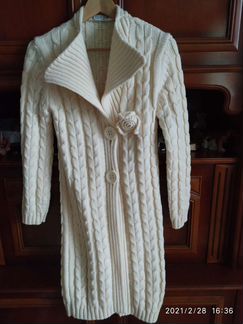 Верхняя одежда женская на весну 44-48