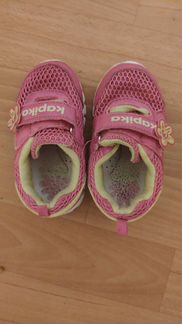 Кроссовки kapika