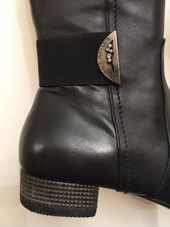 Новые Fabiani кожаные зимние сапоги 36.5