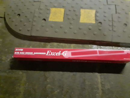 Амортизаторkyb CAS shok absorber Excel -G