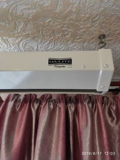 Проекционный экран Da-Lite Cosmopolitan Electrol