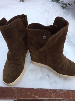 Сникерсы женские