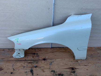 Крыло переднее левое Volvo S60 2004