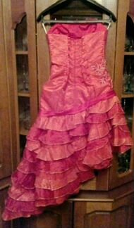 Платье праздничное