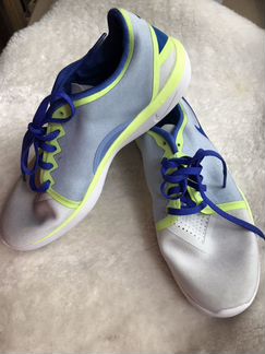 Кроссовки Nike женские