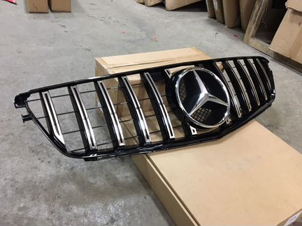 Решетка радиатора Mercedes W204 C 204 PanAmerican