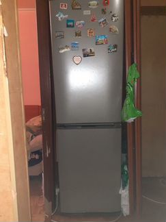 Не морозит. Zanussi ZRB 336 SO холодильник