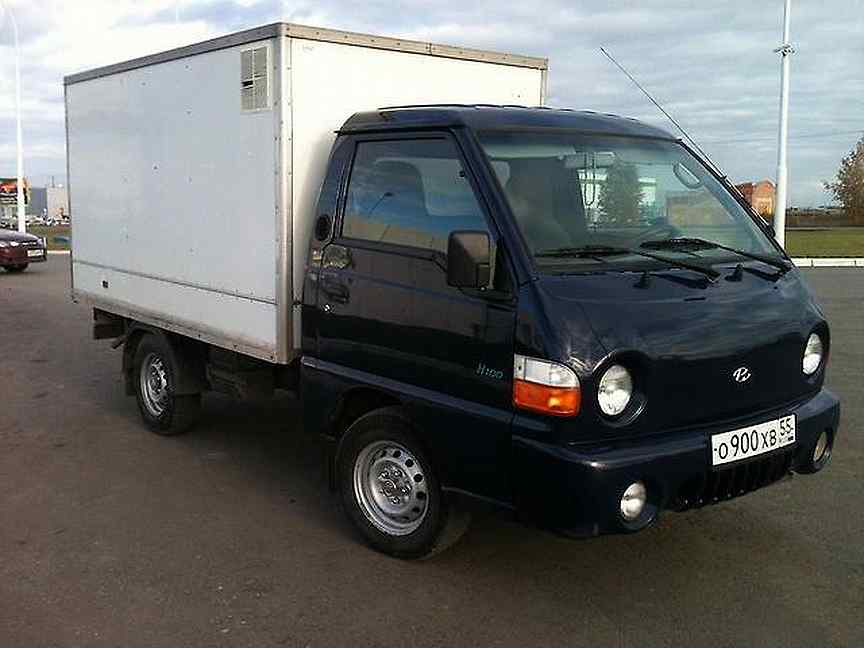 Автозапчасти портер. Hyundai Porter 2006. Хендай Портер 2006. Портер с кузовом 6 метров. Хендай Портер бу.