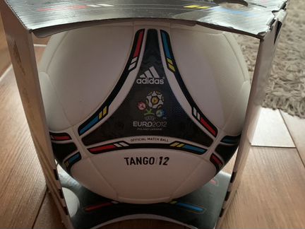 Футбольный мяч Euro 2012 Новый