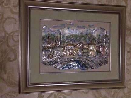 Картина с керамикой на холсте