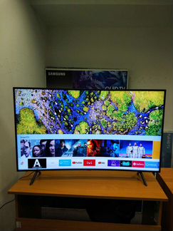 Изогнутый Samsung 55