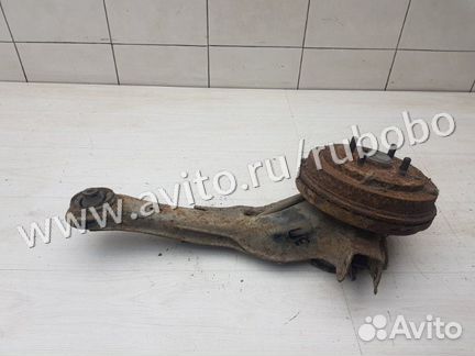 Кулак задний правый Mitsubishi Mirage 5 4G15 1998