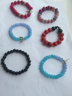 Женские браслеты