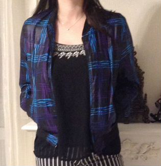 Женская плащевая куртка