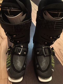 Горнолыжные ботинки Atomic waymaker 100w 24,5 р