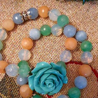 Браслеты из натуральных камней.Ручная работа