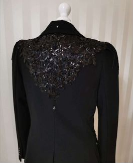 Пиджак на праздник