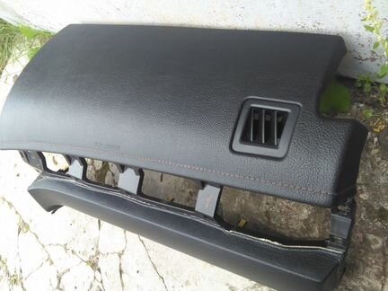 Накладка в руль и пассажирская на Тойота Камри V50