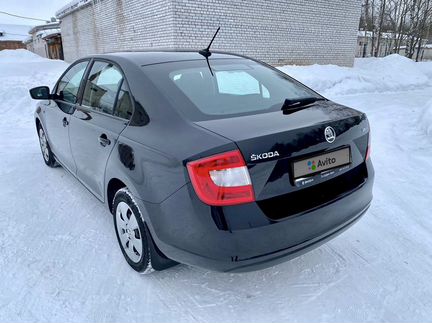 Skoda Rapid 1.6 AT, 2018, 43 000 км