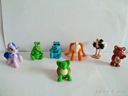 Игрушки из Киндер сюрпризов