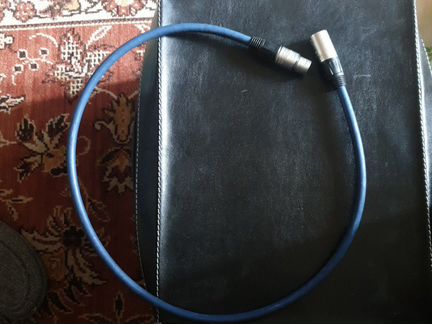 Aes/ebu oyaide straight line 110ad