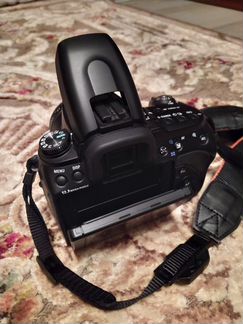 Зеркальный фотоаппарат soni a 500