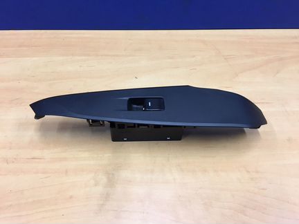 Блок стеклоподъемника задний левый Мазда 6 gj mazd