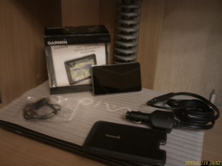 Автомобильный навигатор garmin 3790T