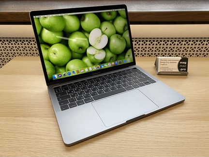 MacBook Pro 13 2017 (i7 3.5/16/256Gb) Ростест