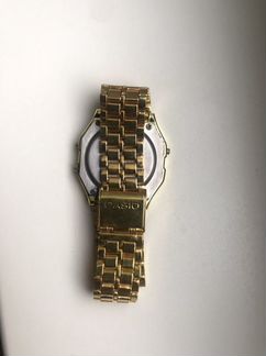 Часы Casio