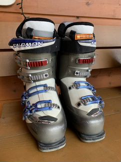 Горнолыжные ботинки