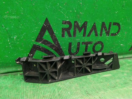 Кронштейн передний правый Kia Sportage 4 2016