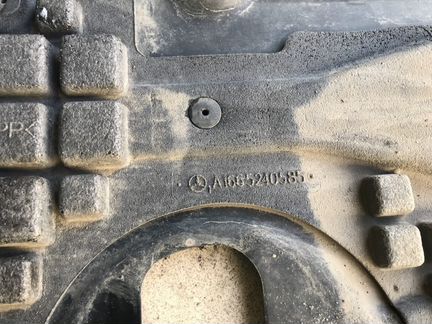 Защита двигателя Мерседес ML166