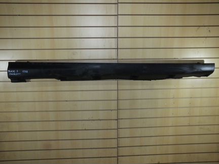 Порог правый для Ford Focus 3