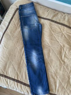 Джинсы Benetton новые д/м 152см