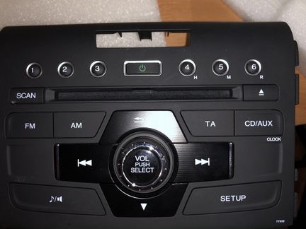 Штатная магнитола Honda CR-V 2013