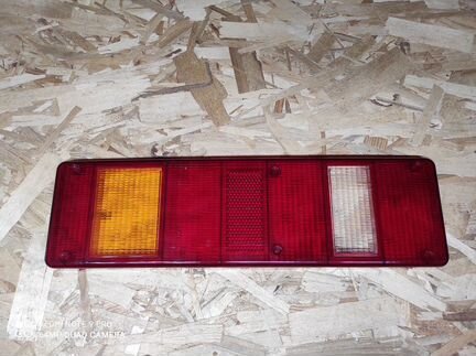 Стекло заднего фонаря маз-камаз-Валдай