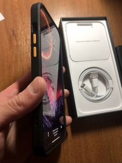 iPhone 12 pro max 256 blue