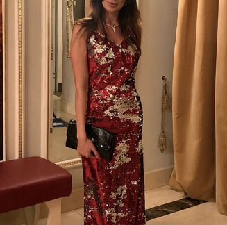 Вечернее платье