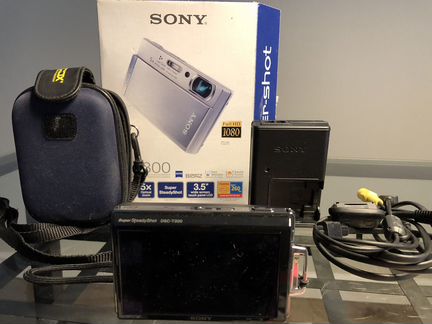 Компактный фотоаппарат