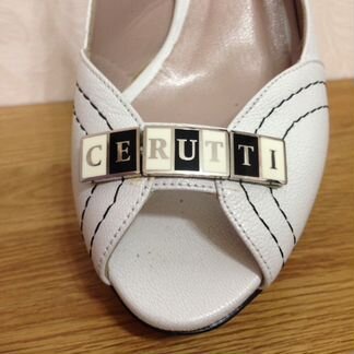 Mario Cerutti р37 38.5 40 новые босоножки 1909