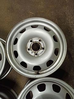 Диски бу оригинал R16 K на Renault