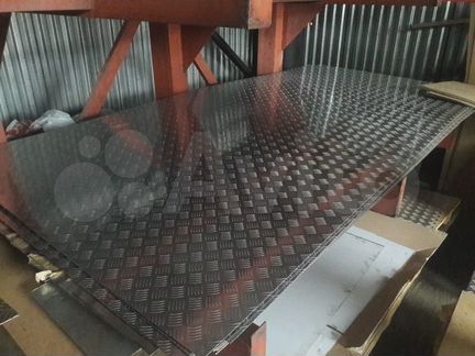 Лист алюминиевый рифленый 5мм 1200х3000
