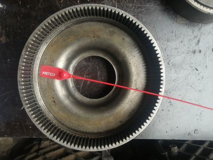 Шестерня коронная кпп ZF 114 T. 1324332002