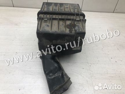 Корпус воздушного фильтра Mitsubishi Mirage 5 4G15
